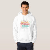 Courage Transcends Grenzen Hoodie (Vorne ganz)