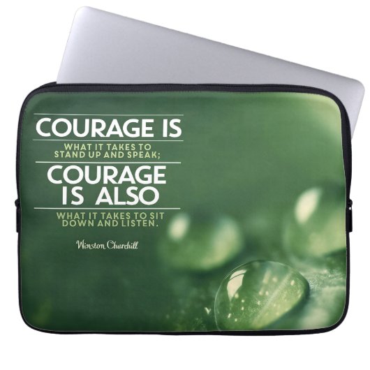 "Courage" Winston Churchill Inspiration Zitat Laptopschutzhülle (Vorderseite)