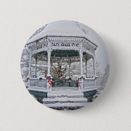 Courthouse Gazebo im Schnee Button (Vorderseite)