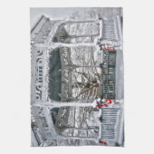 Courthouse Gazebo im Schnee Küchentuch (Vertikal)