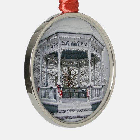 Courthouse Gazebo im Schnee Silbernes Ornament (Rechts)