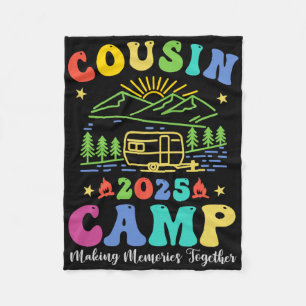 Cousin Camp 2025 Familienurlaub Sommer Camping Cr Fleecedecke