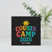 Cousin Camp 2025 Sommerurlaub Spaß Camping Einladung (Stehend Vorderseite)