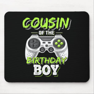 Cousin des Geburtstagsspielers Boy Matching Video  Mousepad