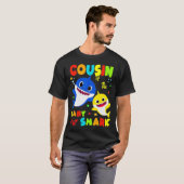 Cousin des Junghais Birthday Cousin Shark _8 T-Shirt (Vorne ganz)