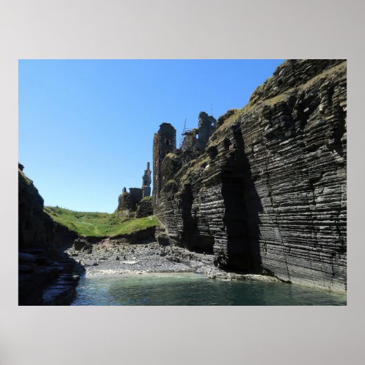Cove by Sinclair Castle Poster (Vorne)