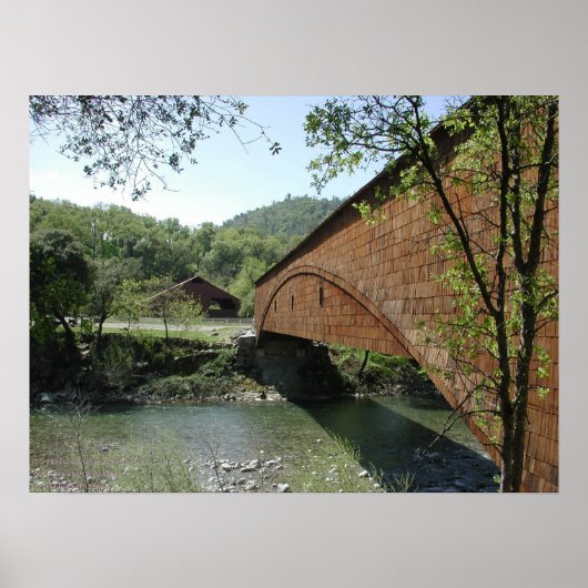Covered Bridge in Bridgeport, Kalifornien Poster (Vorne)