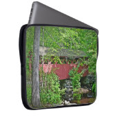 Covered Bridge Laptop Sleeve (Vorne Rechts)