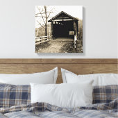 Covered Bridge Leinwanddruck (Insitu (Schlafzimmer))