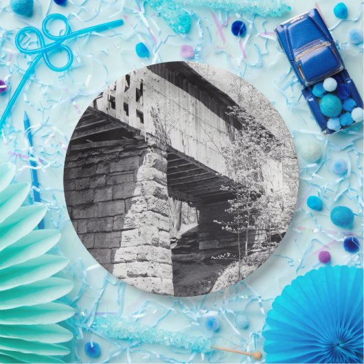 Covered Bridge Pappteller (Party)