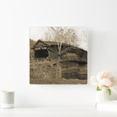 Covered Bridge Quadratische Wanduhr (Zuhause)