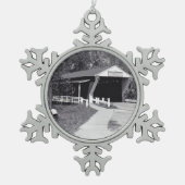 Covered Bridge Schneeflocken Zinn-Ornament (Vorderseite)