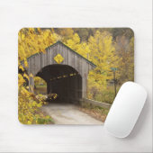 Covered bridge, Vermont, USA 2 Mousepad (Mit Mouse)