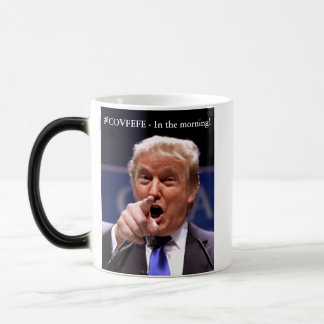COVFEFE-Kaffee am Morgen Verwandlungstasse