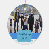 covid-19 unser erstes pandemisches Weihnachtsgedäc Keramik Ornament (Links)