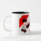 Covid-19 Zweifarbige Tasse (Links)