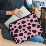 Cow Print, Cow Pattern, Cow Spots, Pink Cow Laptopschutzhülle<br><div class="desc">Elegant,  stylish and sophisticated cow pattern in pink color. Modern and trendy gift,  perfekt for the animal print lover in your life.</div>