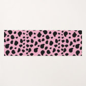 Cow Print, Cow Pattern, Cow Spots, Pink Cow Yogamatte (Vorderseite (Horizontal))