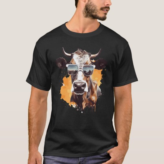 Cow With Sunglasses Farmer 1 T-Shirt (Vorderseite)