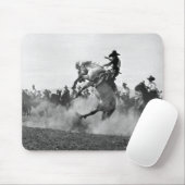 Cowboy auf einem sträubenden wilden Pferd Mousepad (Mit Mouse)