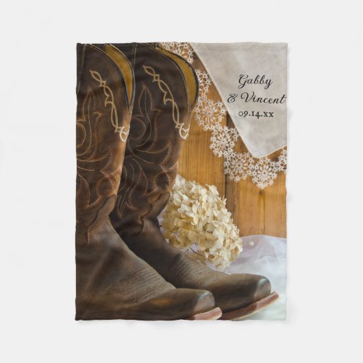 Cowboy Boots und Lace Country Barn Wedding Fleecedecke (Vorderseite)