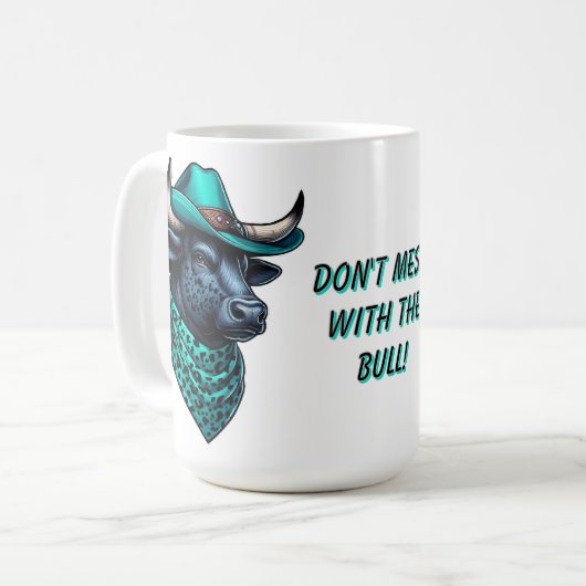 Cowboy Bull mit türkisfarbenem Hut und Gemustertem Kaffeetasse (Vorderseite Links)