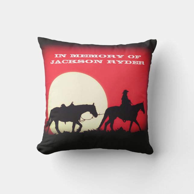 Cowboy, der ein Riderless Pferdedenkmal führt Kissen (Vorderseite)