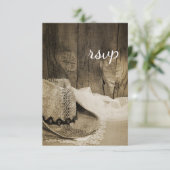 Cowboy Hat Barn Wood Country Wedding UAWG Sepia RSVP Karte (Stehend Vorderseite)
