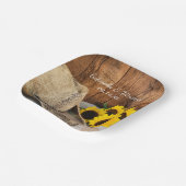 Cowboy-Hut, Sonnenblumen, Barnholz-Western Hochzei Pappteller (Gewinkelt)