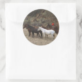 Cowboy mit Herd Runder Aufkleber (Tasche)