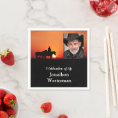Cowboy-Pferd bei Sonnenuntergang Feier des Lebens Serviette (Beispiel)