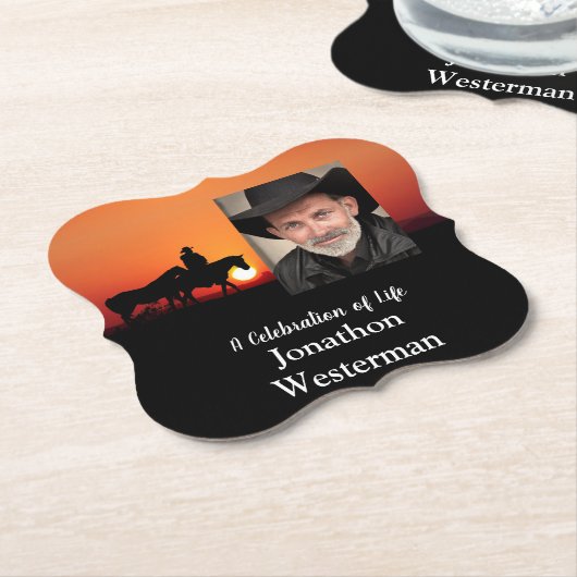 Cowboy-Pferd bei Sonnenuntergang Feier des Lebens Untersetzer (angewinkelt)