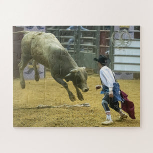 Cowboy-Rodeo-Clown schützt vor Stier Western-Sport Puzzle