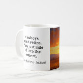 Cowboy Sunset Retirement Kaffeetasse (Vorderseite Links)