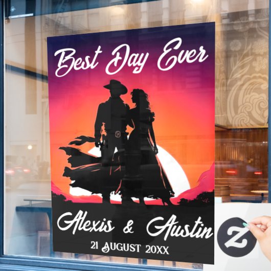 Cowboy und Britin bei sonniger Hochzeit Fensteraufkleber (Café-Fenster)