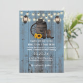 Cowboy Wedding Sunflower Lantern Dusty Blue Wood Einladung (Stehend Vorderseite)