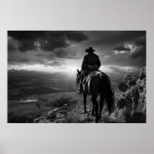 Cowboy zu Pferd bei Sonnenuntergang B&W Foto Poster (Vorne)