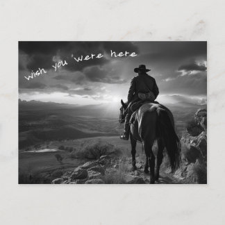Cowboy zu Pferd bei Sonnenuntergang B&W Foto Postkarte