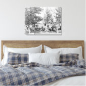 Cowboys essen am Boden unter Bäumen zu Abend Leinwanddruck (Insitu (Schlafzimmer))