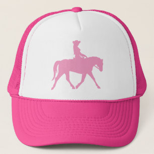 Cowgirl, das ihr Pferd (Rosa, reitet) Truckerkappe