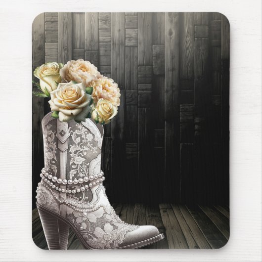 Cowgirl Lace & Pearls Stiefel Weiße Blume Rustikal Mousepad (Vorne)