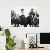 Cowgirl und Cowboy on Horseback: 1908 Poster (Heimbüro)