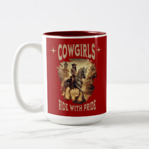 Cowgirls mit Stolz auf einem Einhorn Zweifarbige Tasse