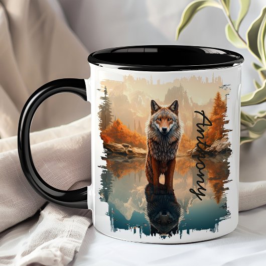 Coyote im Herbst Reflektion des Sees Tasse