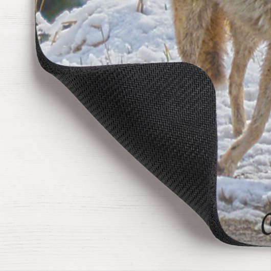 Coyote-Jagd bei Frauen im Schnee #Gift Mousepad (Ecke)