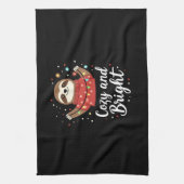 Cozy And Bright Sloth Christmas Lights (4) Geschirrtuch (Vertikal)