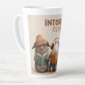 Cozy Animal Friends Reading and Relaxing Milchtasse (Linke Ecke)