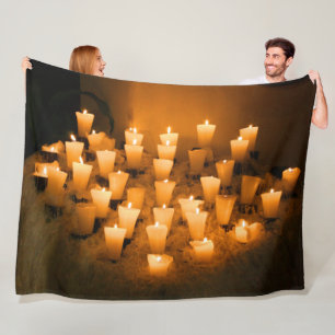 COZY CANDLES FLEECEDECKE
