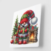 Cozy Christmas Gnome Art – Festive Holiday Quadratische Wanduhr (Winkel)