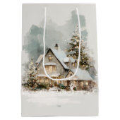 Cozy Christmas Snowy House Gift Bag Mittlere Geschenktüte (Rückseite)